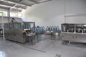 Завод по розливу горной воды Альберис в Карачаево-Черкесии